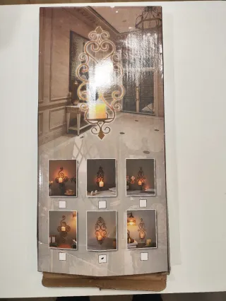 Pareja de apliques dorados