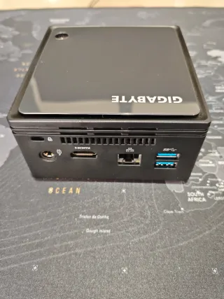 PC Gigabyte GB-BACE-3160