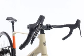 Promo · Mondraker Dusty R (carretera) t.58 Reacondicionada