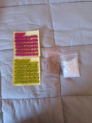 Hierba para maquetas (rosa y verde)