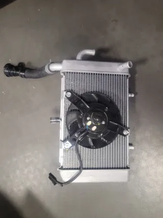 Radiador Xmax 300 (2017-2026)