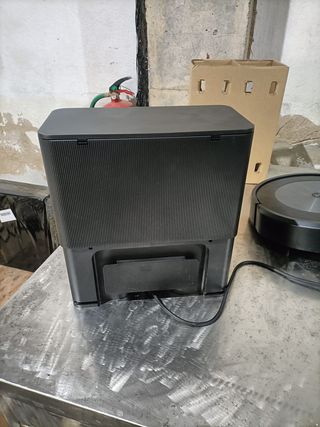 - iRobot Robot Aspirador con conexión Wi-Fi Room