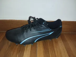 Botas de fútbol Puma Talla 40