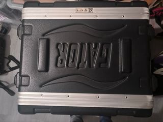 Ampeg SVT-7 PRO Cabezal Amplificador Bajo