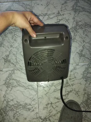 Estufa Rowenta Negra