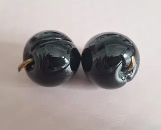 Fruta de piedra y cristal