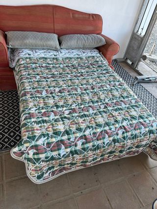 Sofa cama en muy buenas condiciones