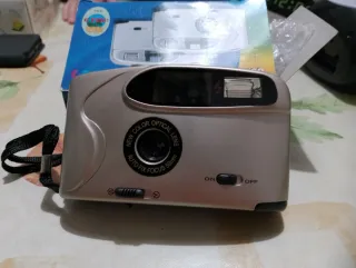 Macchina fotografica  mod. Uyama M