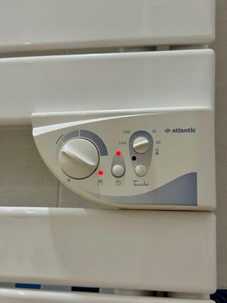 Radiador Toallero Eléctrico Atlantic 750w