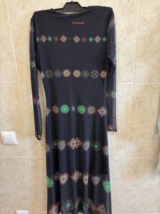 Vestido Desigual Negro Multicolor