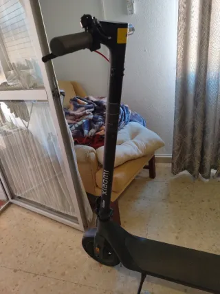 Patín Xiaomi. Poco uso x q tengo mi carné de coche