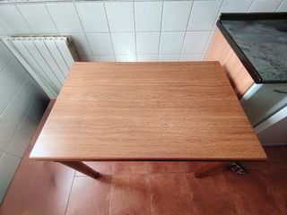 Mesa de cocina extensible + sillas, Barakaldo