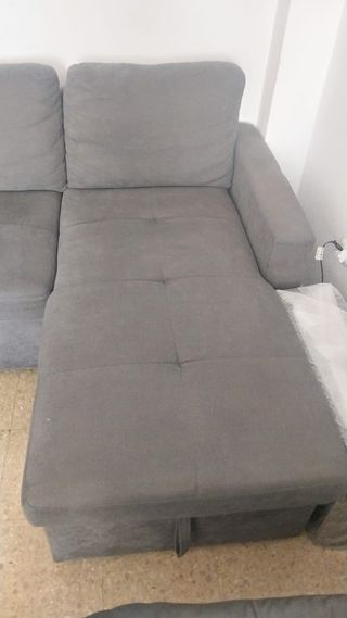 Sofá cama gris con chaise longue + topper incluido