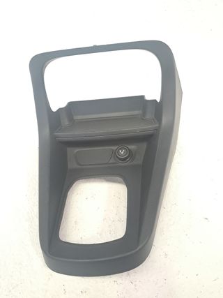 PLASTICO INTERIOR FORD KA+ 723472