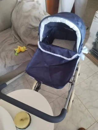 Carrito de muñecas clásico azul