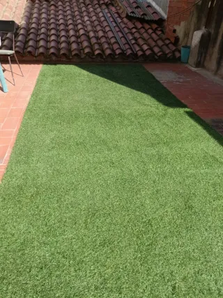 Césped artificial gran trozo 2x5 metros