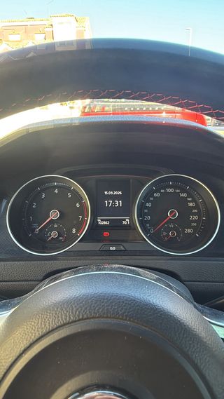 Volkswagen Golf GTI performance 2014