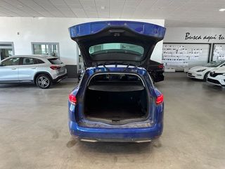 Renault Megane Mégane Sport Tourer Intens TCe 103 kW (140 CV) GPF