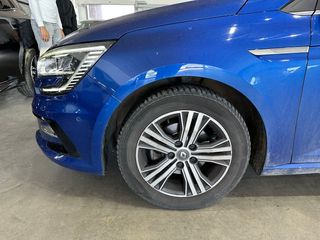 Renault Megane Mégane Sport Tourer Intens TCe 103 kW (140 CV) GPF