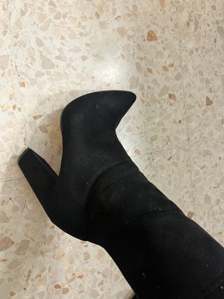Botines de Tacón Ancho Negros