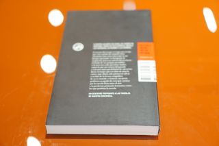 Rojo alma, negro sombra (Spanish Edition)