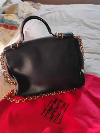 Bolso de ceremonia. Marca Carolina Herrera.