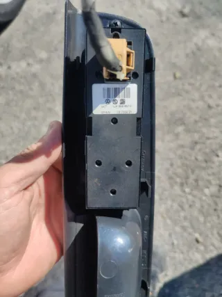 Botonera Elevalunas VAG Audi Skoda Seat 1J4959857C