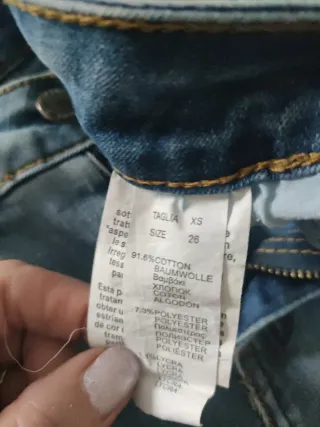 Jeans bambina strappati