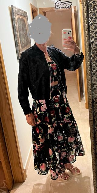 Conjunto Rocio Osorno Negro Bordado Talla 40/42