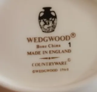 PRECIOSO PLATO PEQUEÑO OVALADO PORCELANA WEDGWOOD