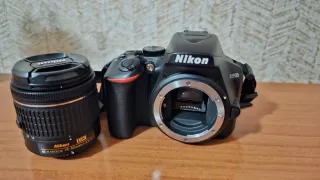 Cámara Nikon D3500 + Tarjeta 64GB + Bolso