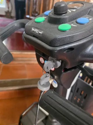 Silla de ruedas Scooter Ardea Mobility 210