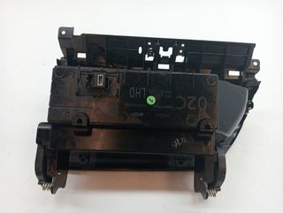 GUANTERA NISSAN NOTE 325340