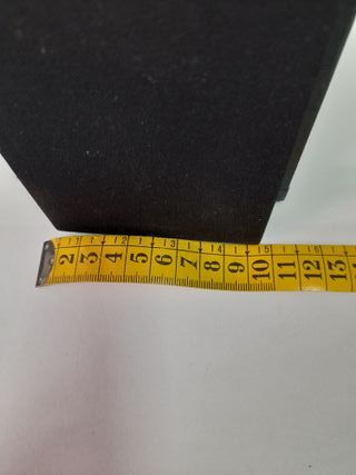 Altavoces Panasonic Modelo No. SB-PM27.