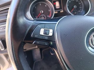 SIN ENTRADA! Volkswagen Golf DIESEL AUTOMÁTICO