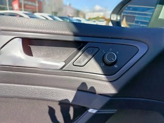 SIN ENTRADA! Volkswagen Golf DIESEL AUTOMÁTICO