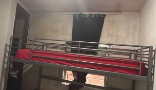 Litera en perfecto estado  con colchón