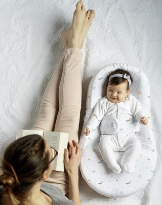 RED CASTLE/BEABA, capullo ergonómico, nido de ánge