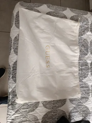 Bolso Guess Negro Original