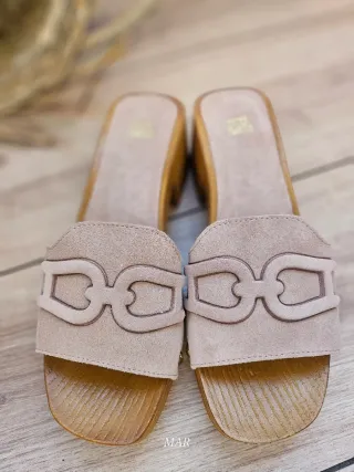 Zuecos Ester Martin nude