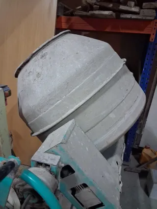 Hormiguonera grande de 380 wt