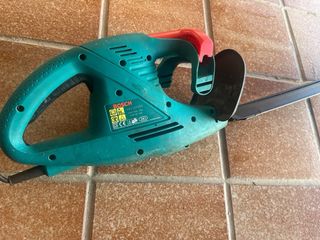 Cortasetos Eléctrico Bosch AHS 4-16