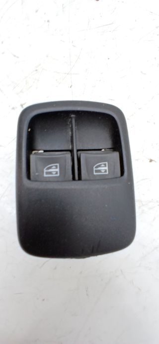 MANDO ELEVALUNAS DELANTERO IZQUIERDO SMART FORFOUR 818868