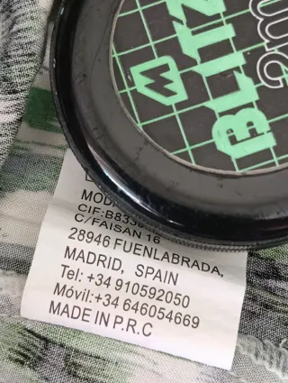 Short de mujer con bolsillos laterales.