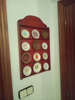 Mini platero con 12 mini platos decorativos