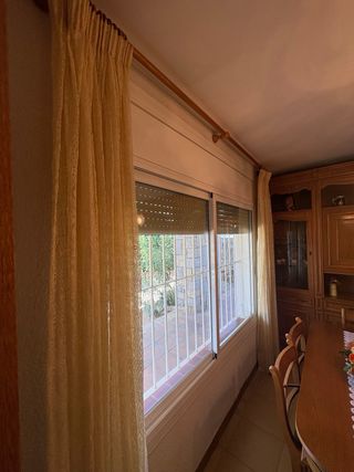 Pack Cortinas Encaje + Barra Madera Completa