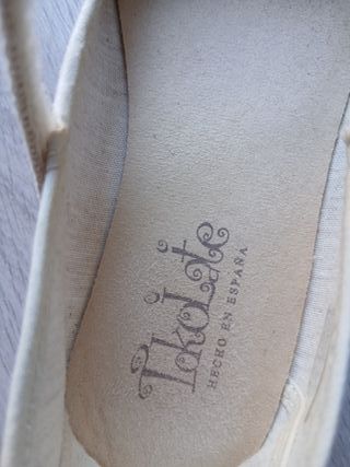 Zapatos niña ceremonia beige T33