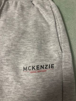 pantalón de chandal gris mckenzie talla M