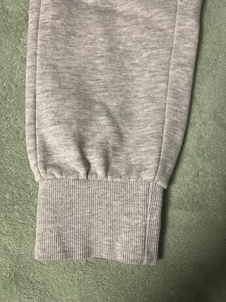 pantalón de chandal gris mckenzie talla M