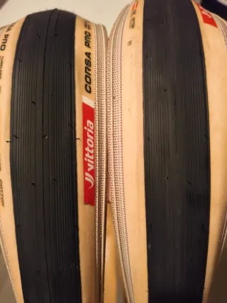 Par de cubiertas Vittoria Corsa Pro 700x28c